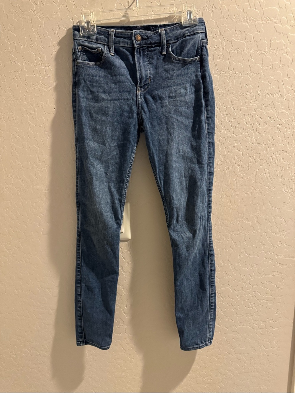Hollister Dark Wash Skinny Jeans
